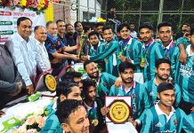 পশ্চিম কধুরখীল স্কুলের ফুটবল ফেস্টিভ্যালে ২০২০ ব্যাচ চ্যাম্পিয়ন