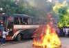কক্সবাজার মহাসড়ক ২ ঘন্টা অবরোধ ও ঘাতক বাস ভাঙচুর