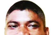 লোহাগাড়ায় বাসের ধাক্কায় আহত বাইক আরোহীর মৃত্যু