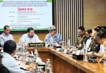 আমাদের এদেশ থেকে পালানোর রেকর্ড নাই
