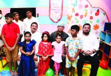 কর্মজীবী নারীদের মানসিক শান্তি ও সন্তানদের নিরাপদ আশ্রয় জরুরি
