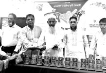 সবার আগে মানবিক মূল্যবোধ সম্পন্ন মানুষ হতে হবে
