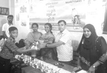 প্লাস্টিকের ব্যবহার কমিয়ে পরিবেশবান্ধব বিকল্প পণ্য ব্যবহারে অভ্যস্ত হতে হবে