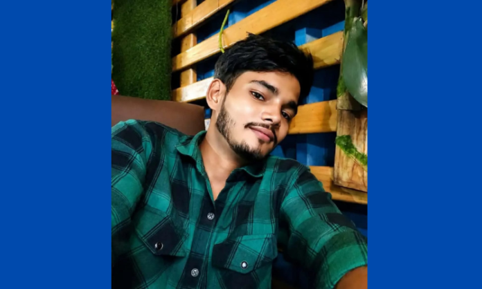 রাস্তায় ফেলে স্ত্রীকে প্রকাশ্যে জবাই করে হত্যা