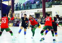 হ্যান্ডবলের ফাইনালে ভারতের সাথে লড়াই করে হারলো বাংলাদেশ