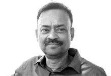 ষোলশহরে কক্সবাজারগামী ট্রেনে উঠতে গিয়ে সাবেক ছাত্রলীগ নেতার মৃত্যু