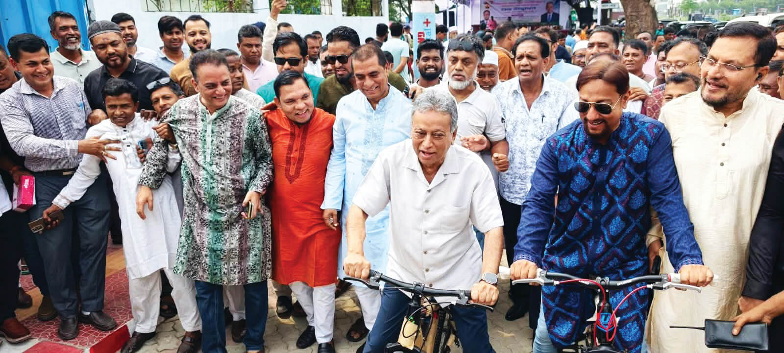 অন্তর্ভুক্তিমূলক দেশ গড়তে সবার জন্য জায়গা খুঁজছি – দৈনিক আজাদী অন্তর্ভুক্তিমূলক দেশ গড়তে সবার জন্য জায়গা খুঁজছি – দৈনিক আজাদী