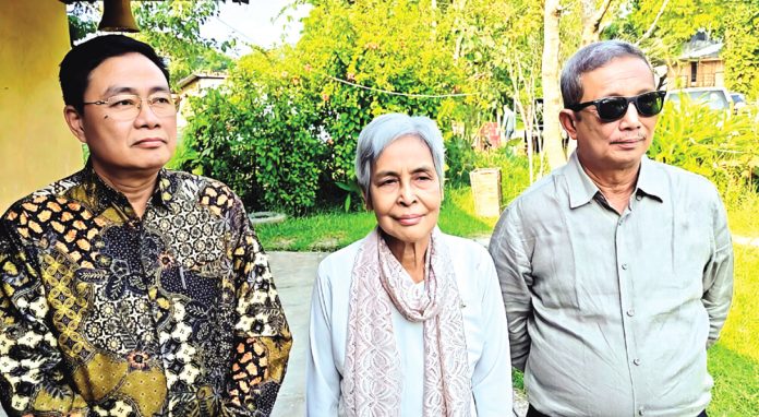 Bandarban Chairman pic(1)