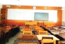 চুয়েটে শাটডাউন গড়াল ১৭ দিনে