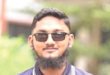 ফুটপাত আছে, পথচারীর পথ নেই