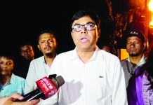 ইনানীতে গ্যাসের আগুনের সাথে তেল আসছে