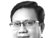 লন্ডনের রয়্যাল কলেজের সম্মাননা পেলেন প্রফেসর ডা. অসীম বড়ুয়া