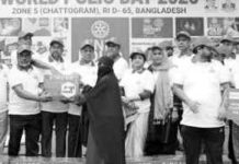 অসহায় মানুষের আত্মকর্মসংস্থান ও অর্থনৈতিক মুক্তির লক্ষ্যে ৯টি সেলাই মেশিন বিতরণ