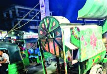 কাপ্তাইয়ে সড়কের পাশে বছরের পর বছর পড়ে আছে ব্যক্তিগত
