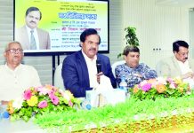 জনগণের দায়িত্ব পালন করতে হলে সবাইকে সঙ্গে নিয়েই এগোতে হবে