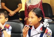 প্রধানমন্ত্রীর কাছে পাহাড়-সমতলের শিশুদের সমান সুযোগ চাইল শ্রাবস্তী চাকমা