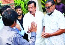লোহাগাড়া ইউএনওর সাথে বিএনপি নেতার বাকবিতণ্ডা