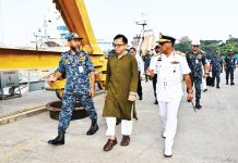 ড্রাই ডকের সক্ষমতা ও কারিগরি দক্ষতা বৃদ্ধির ওপর গুরুত্বারোপ বাণিজ্যমন্ত্রীর