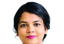 বিজয়া দশমী : বিভেদের ঊর্ধ্বে মানবতার বন্ধন