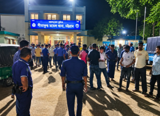 সীতাকুণ্ডে পুলিশ সদস্যকে মারধর, যুবদল নেতা আটক