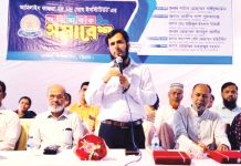 সন্তানের সঙ্গে বন্ধুর মতো মিশুন, সময় দিন তাকে