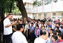 আন্দোলনই শেষ নয়, দেশ পুনর্গঠনেও তরুণদের আসতে হবে : প্রধানমন্ত্রী