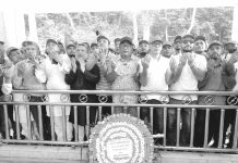 রাঙ্গুনিয়ায় জিয়াউর রহমানের প্রথম সমাধিস্থলে শ্রদ্ধা নিবেদন