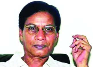দেহাতীত প্রেমে ভাস্বর ময়ুখ চৌধুরীর কবিতা